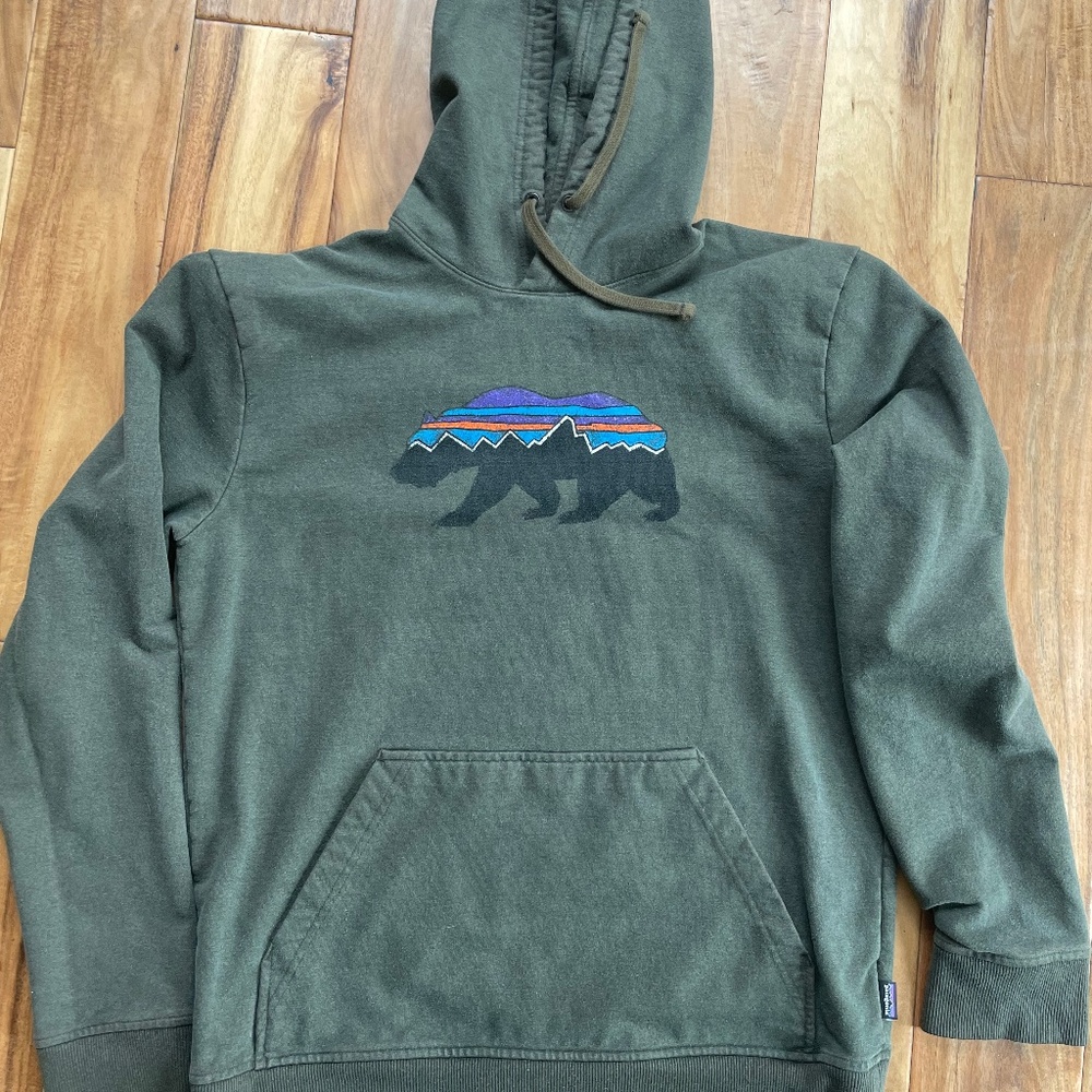 Mens Fitz Roy Bear Hoodie Small